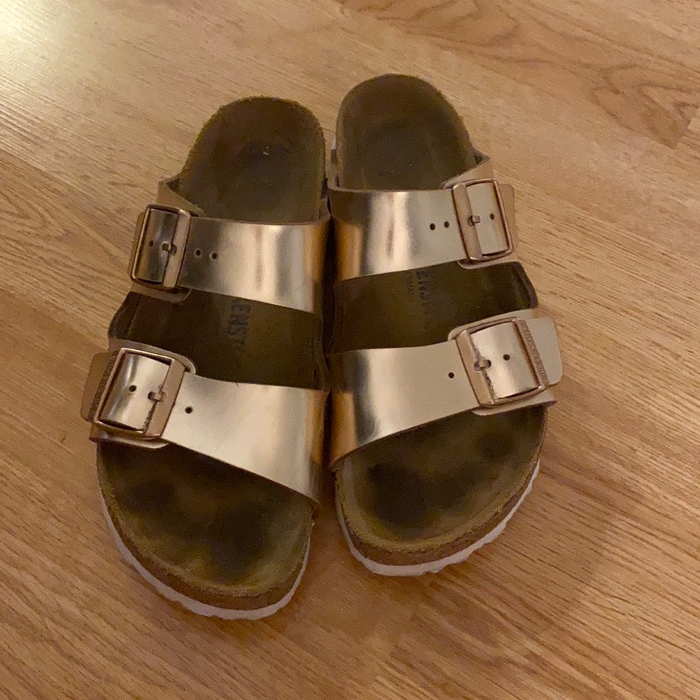 Birkenstock’s size 39